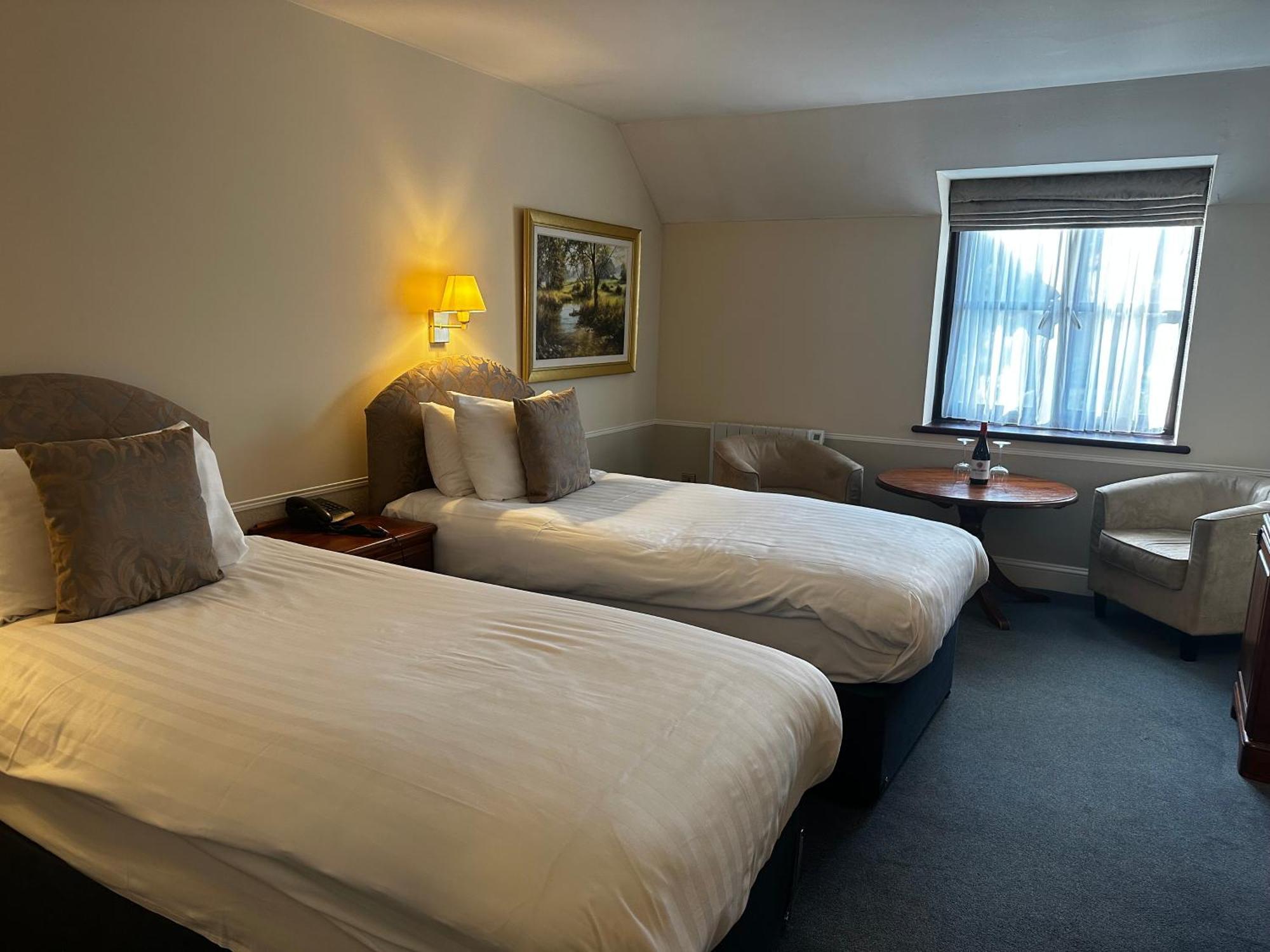 The Tollgate Bed & Breakfast ステイング エクステリア 写真